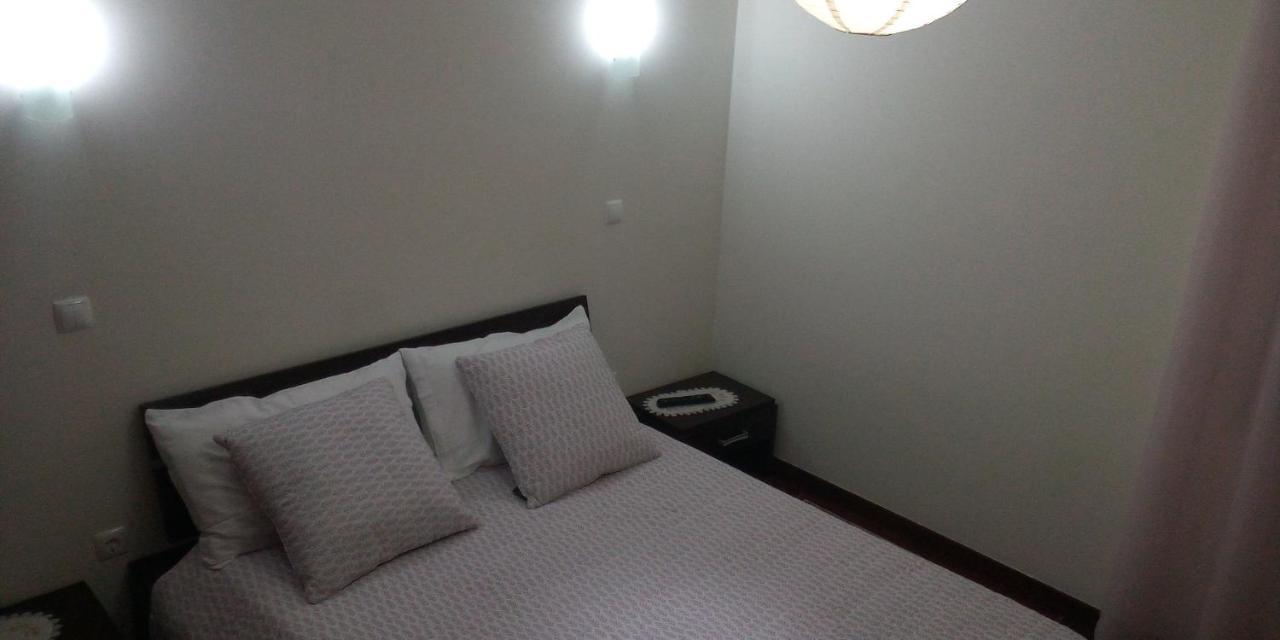 Ares Vieira Apartment วีเอย์รา ดู มีโญ ภายนอก รูปภาพ